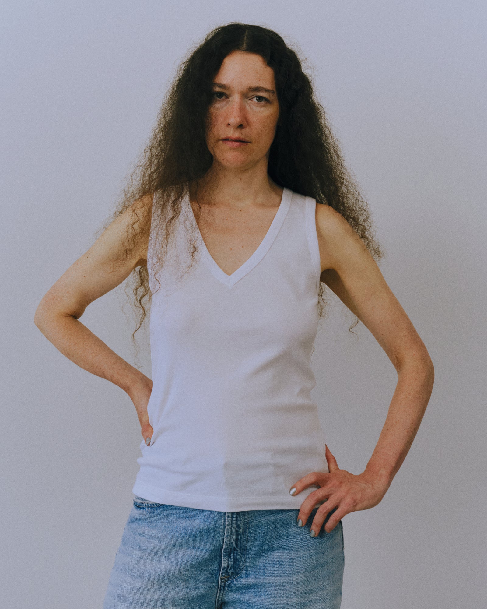 COTTON RIB V-NECK TANK TOP（コットンフライスVネックタンク
