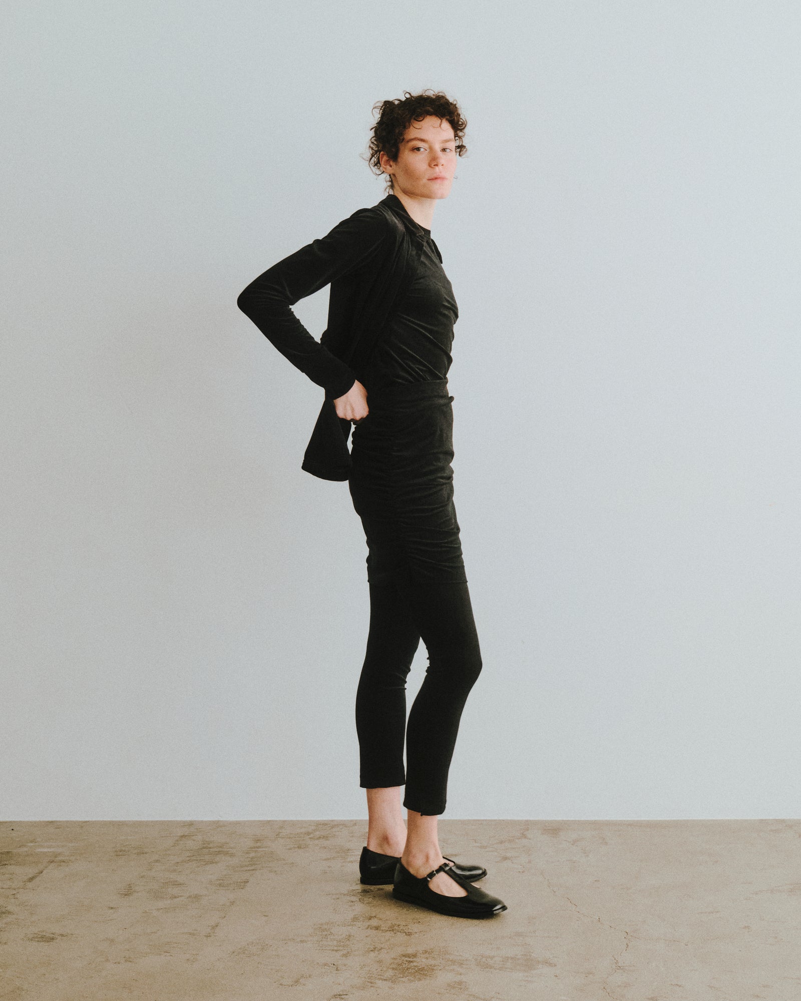 SHEER VELOUR HALF LEGGINGS（シアーベロアハーフレギンス）｜ONIT