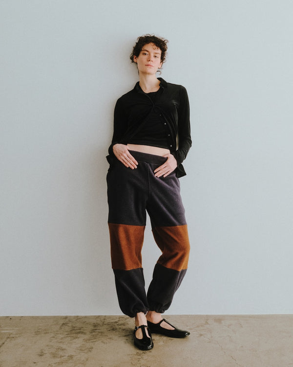 RECYCLING FLEECE BICOLOR PANTS（リサイクリングフリースバイカラーパンツ）｜ONIT（オニット）OFFICIAL ONLINE STORE