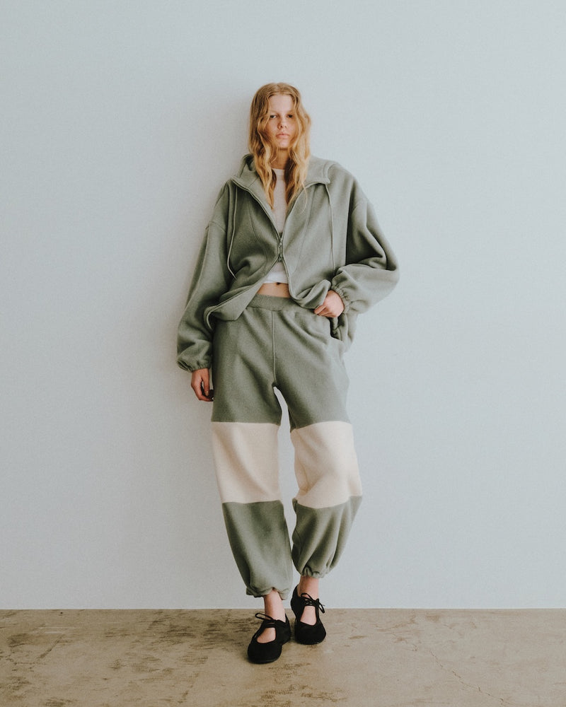 RECYCLING FLEECE W ZIP UP TOPS（リサイクリングフリースダブルジップアップパンツ）｜ONIT（オニット）OFFICIAL ONLINE STORE