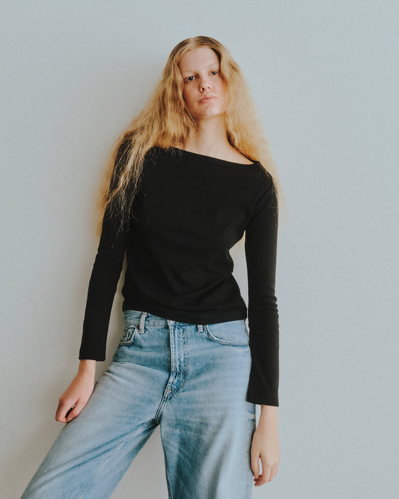 COTTON RIB BOAT-NECK L/S T-SHIRT（コットンフライスリブボートネックロングスリーブTシャツ）｜ONIT（オニット）OFFICIAL ONLINE STORE