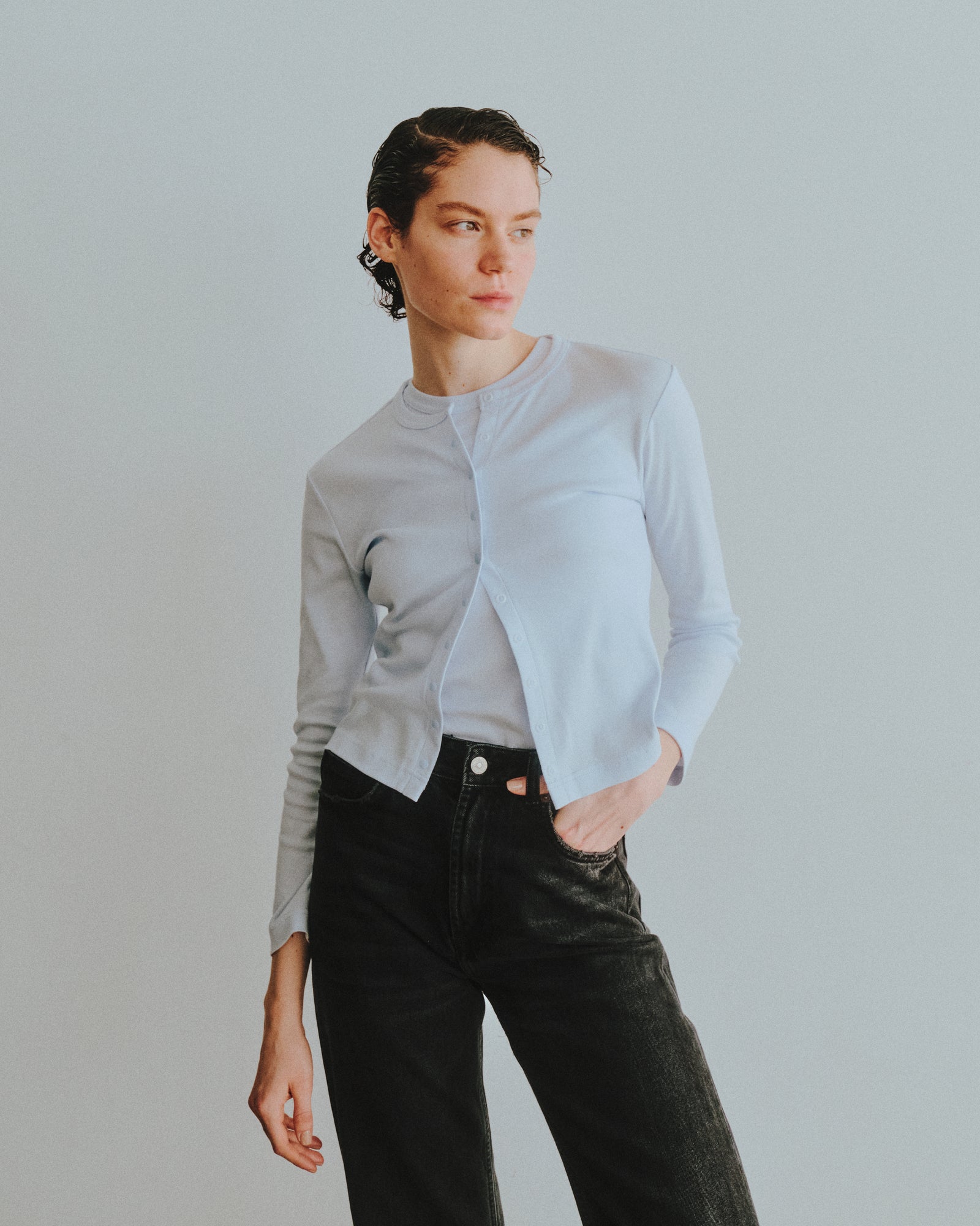 COTTON RIB BUTTON CARDIGAN（コットンフライスドットボタン