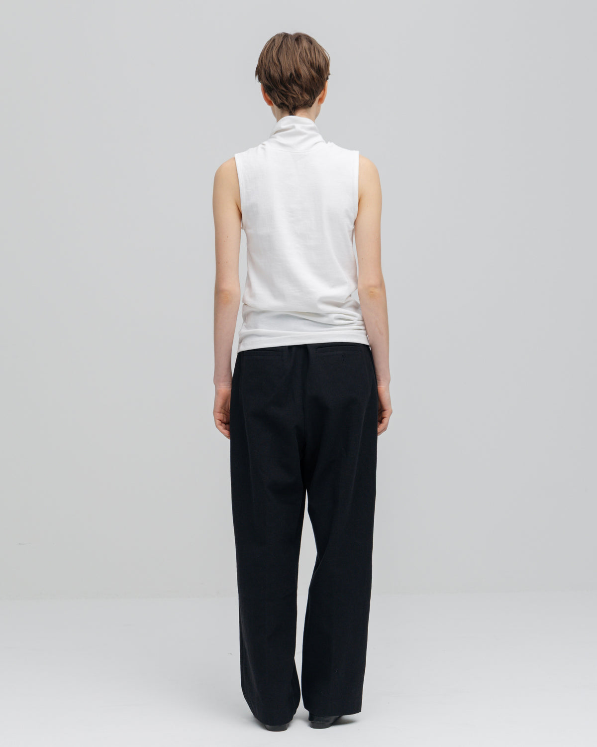 HOPSACK CENTER PRESS TUCK PANTS（ホップサックセッタープレスタックパンツ）｜ONIT（オニット）OFFICIAL ONLINE STORE