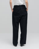 HOPSACK CENTER PRESS TUCK PANTS（ホップサックセッタープレスタックパンツ）｜ONIT（オニット）OFFICIAL ONLINE STORE