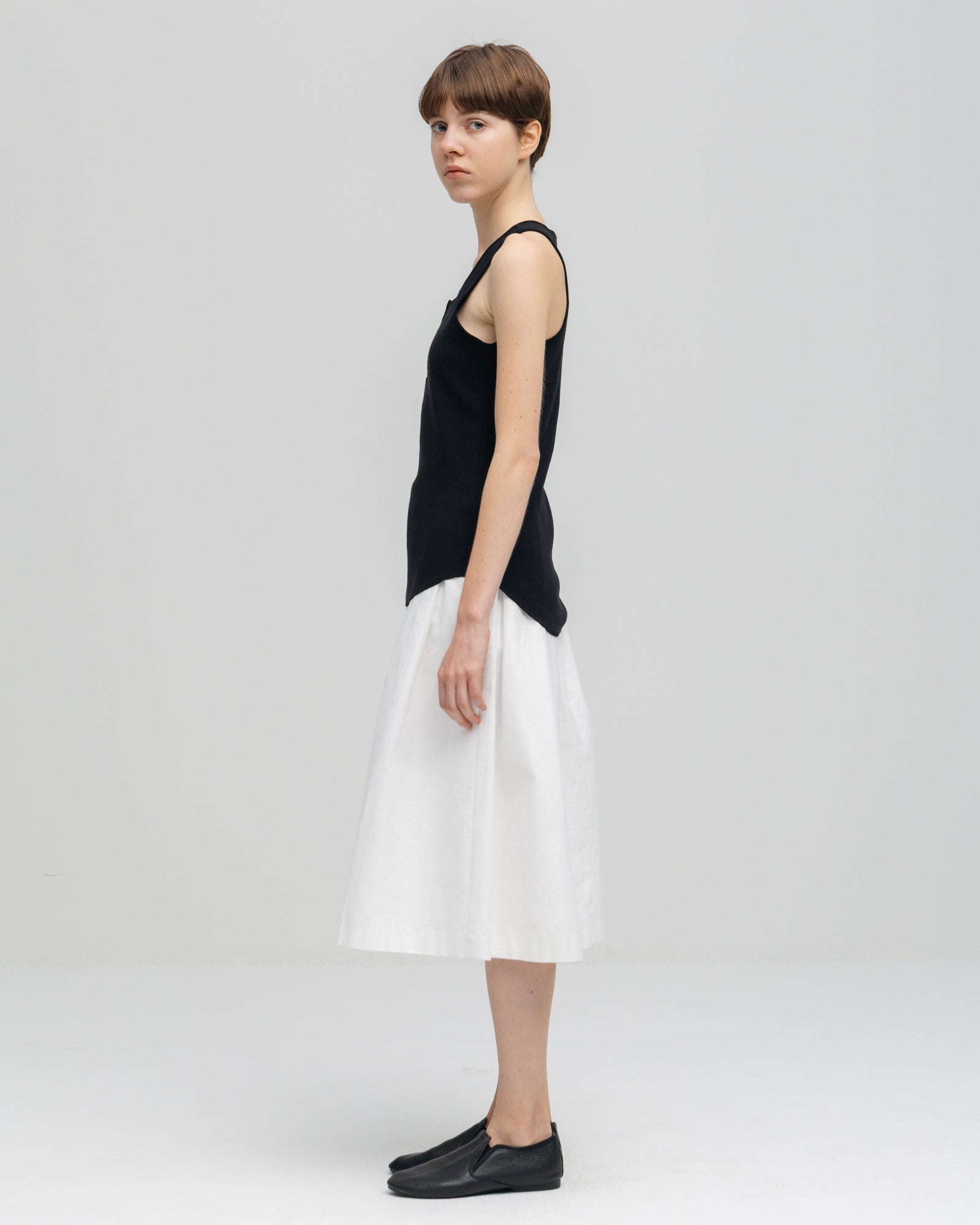 週末値下げ美品！bow.aツイルトップス MidiUmi(ミディウミ)｜bow-tie wide shirt シャツ/off white の通販